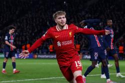 LOL决赛-利物浦凭借进球优势，挺进欧冠决赛