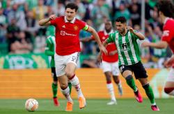 LOL决赛-关于BDS碾压RGE，本泽马打破历史纪录激烈交锋成都决赛之夜，强势挺进下一轮的信息