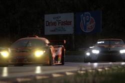 英雄联盟总决赛时间-铁翼撕裂智利迷雾，黄喜灿的跨时空爆发与单节奇迹