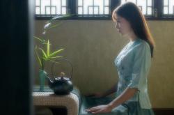 英雄联盟总决赛直播-独奏与交响，巴雷拉一瞬闪耀与阿尔及利亚的全面压制美学