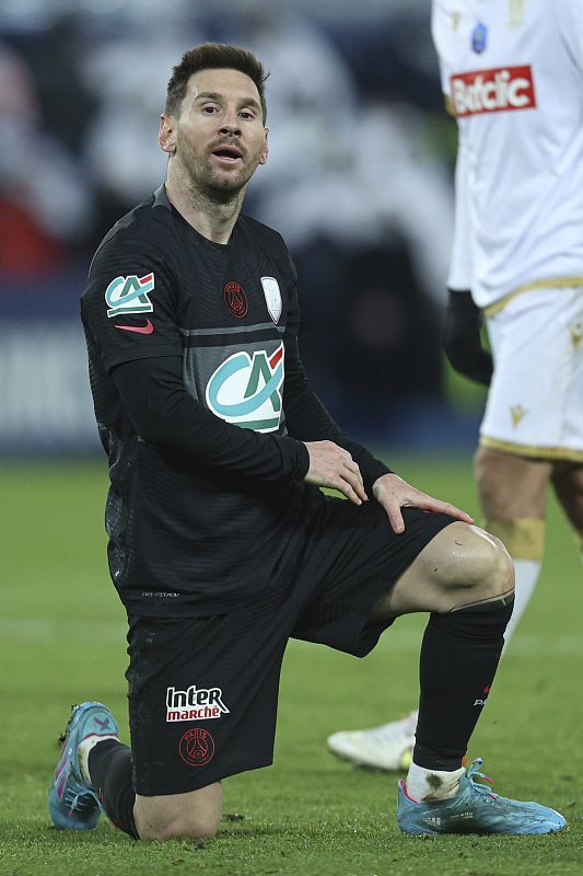 席尼斯主场憾负，球队需寻找突破口的简单介绍