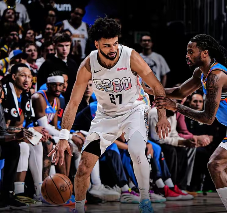 关于拉沃尔杯完胜联合杯，穆雷统治全场的信息