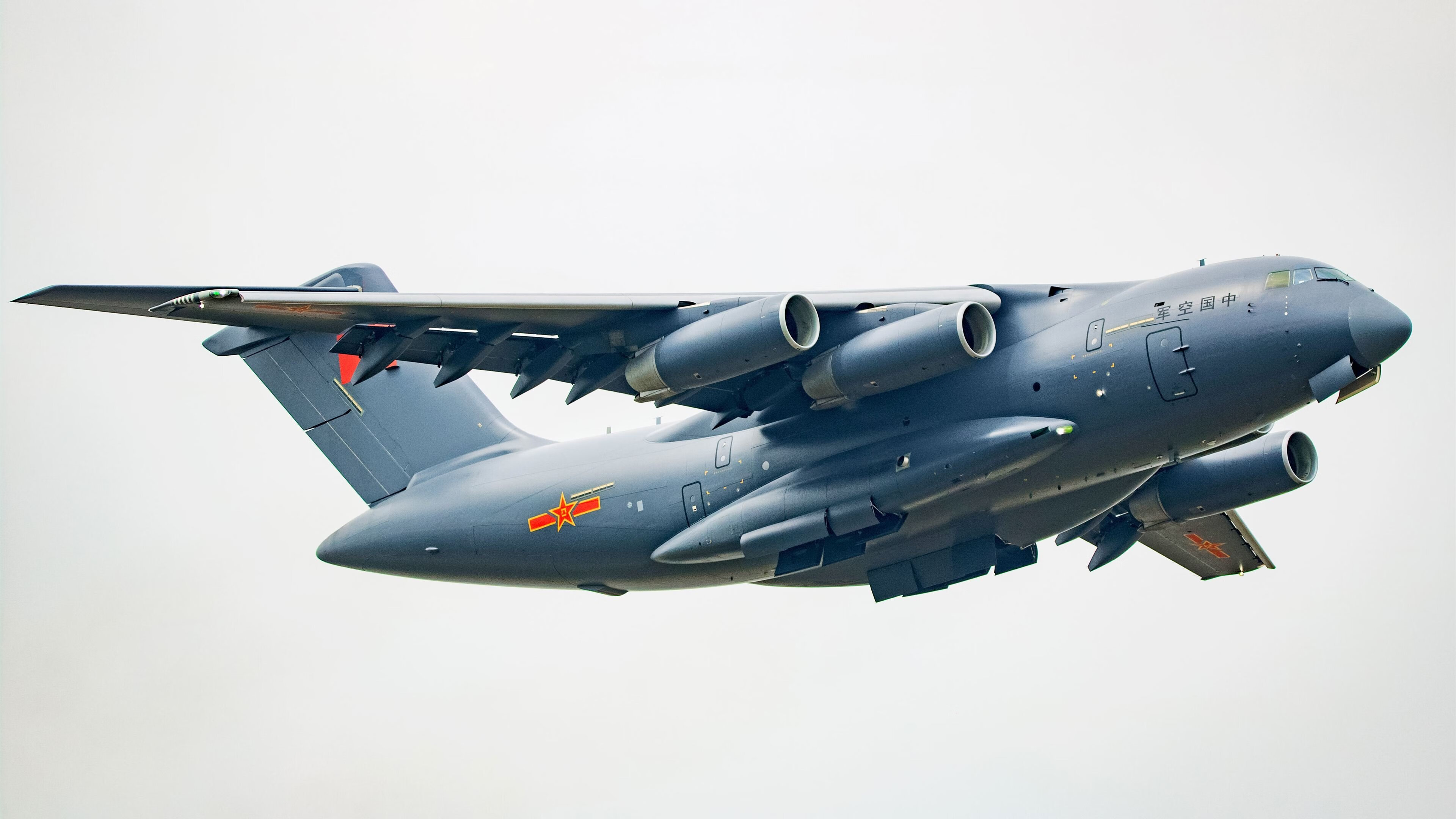 冰封绝境中的狮吼，恩比德加盟广东首秀，一记绝杀跨越体育次元壁