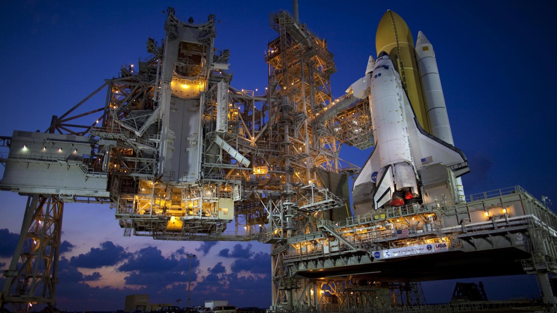 极速弯道与终场蜂鸣,当F1轮胎焦烟邂逅绝杀弧线